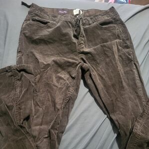 Brown Jeans
